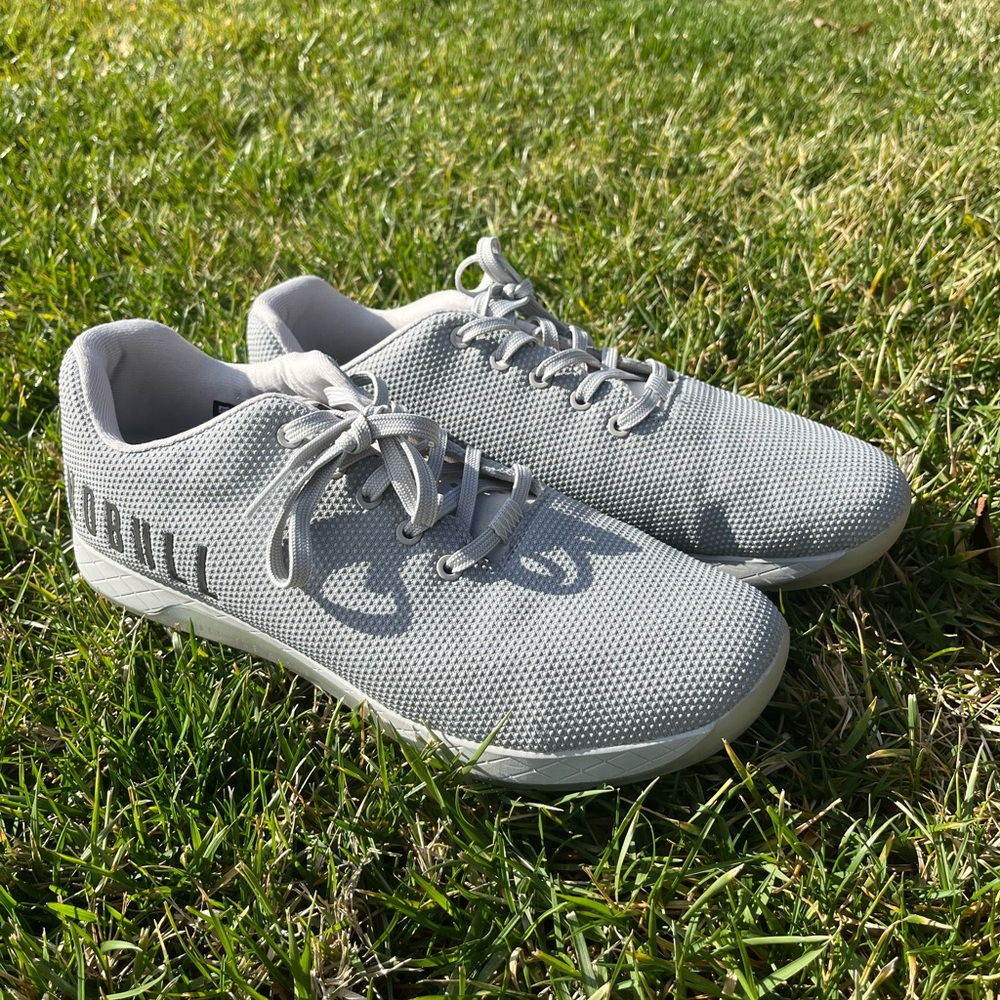 NOBULL Crossfit Light Grey 13.5 Trainers NEVER WORN